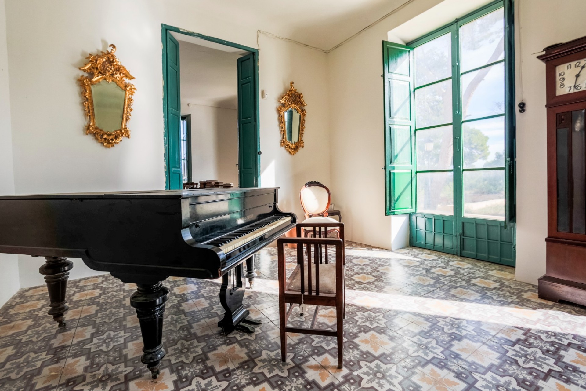 Resale - Villa -
Alicante - Costa Blanca