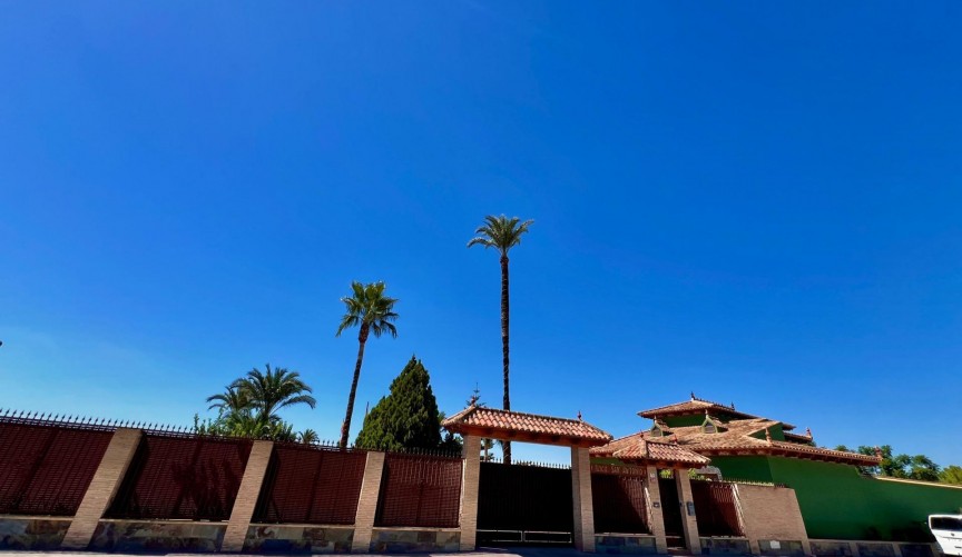 Resale - Villa -
Almoradí - Comunidad Valenciana