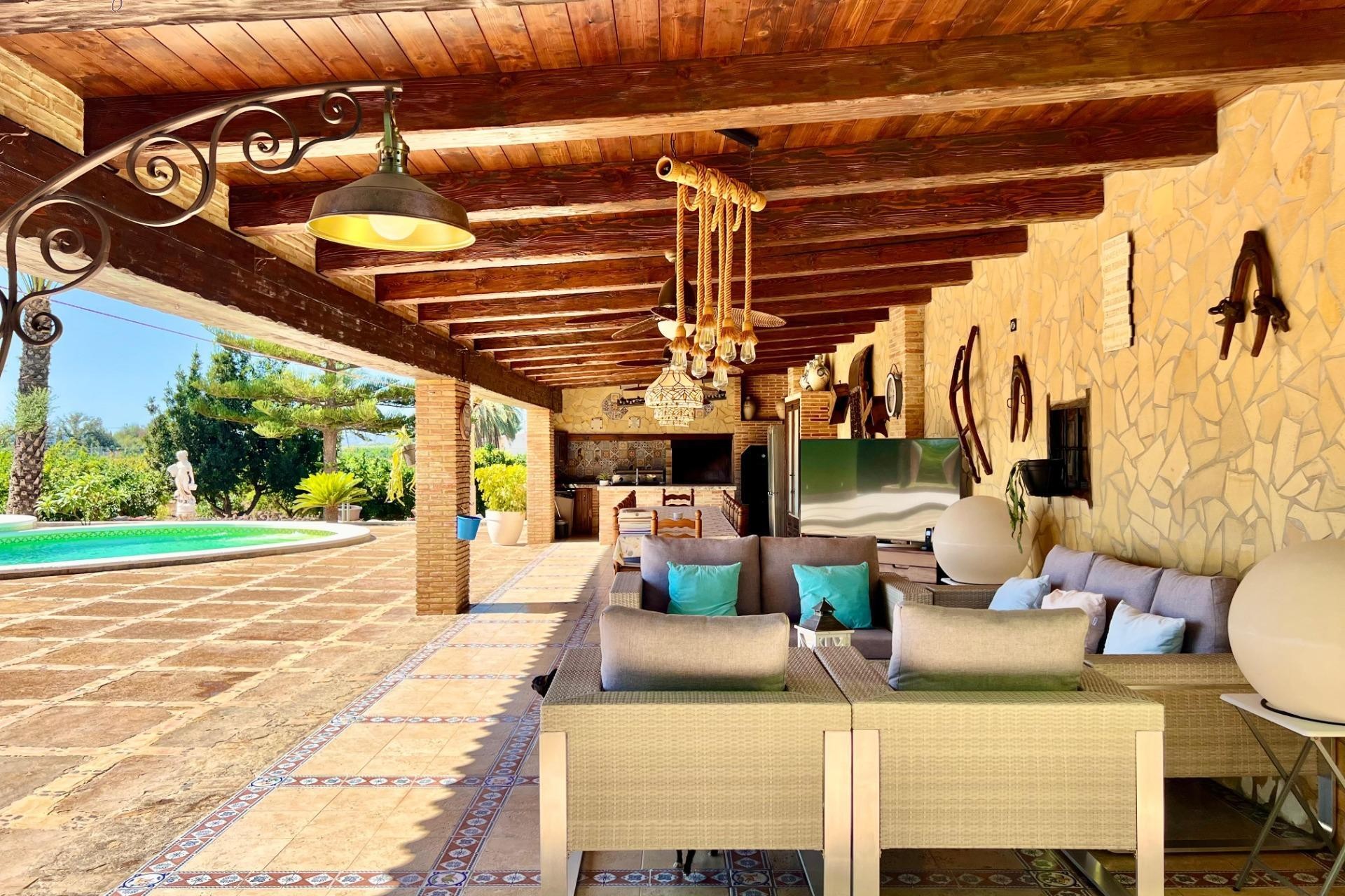 Resale - Villa -
Almoradí - Comunidad Valenciana