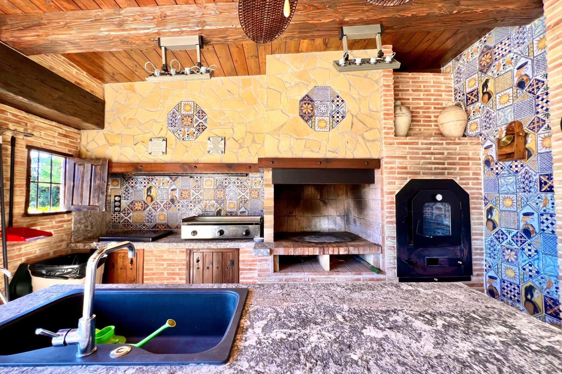Resale - Villa -
Almoradí - Comunidad Valenciana