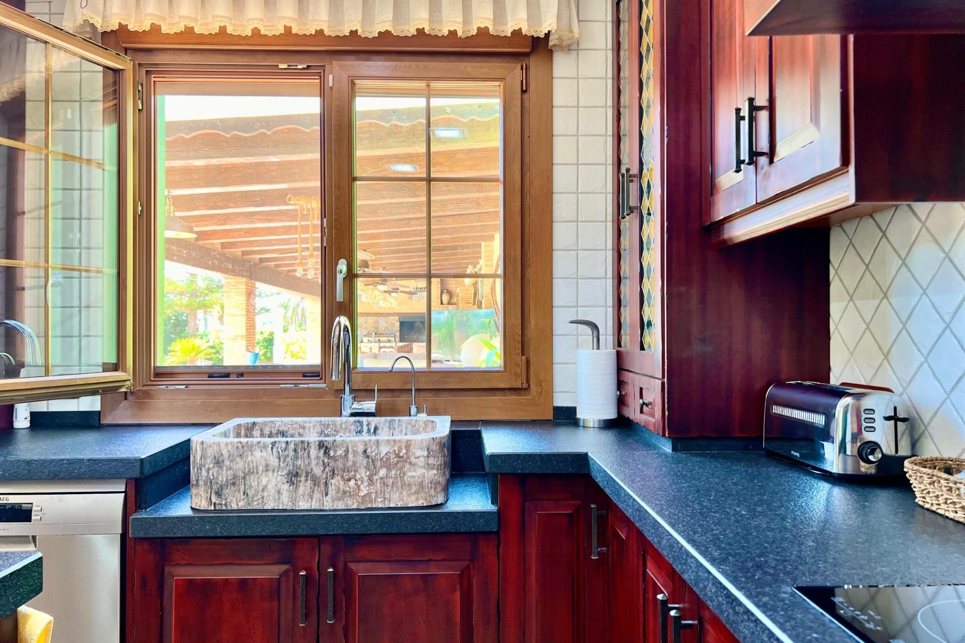Resale - Villa -
Almoradí - Comunidad Valenciana