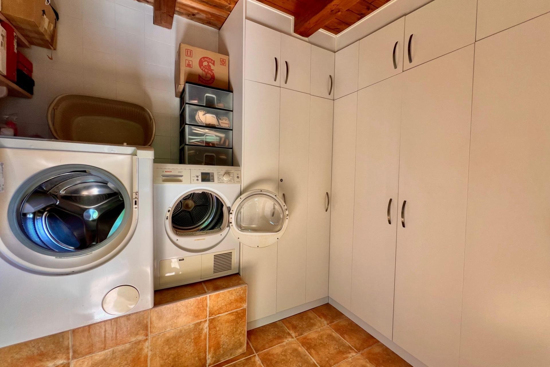 Resale - Villa -
Almoradí - Comunidad Valenciana