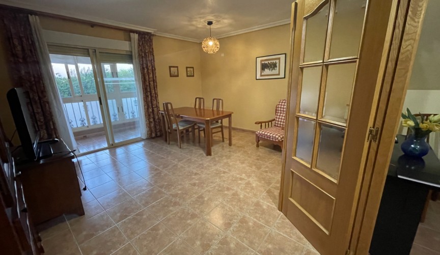 Resale - Villa -
Almoradí - Inland