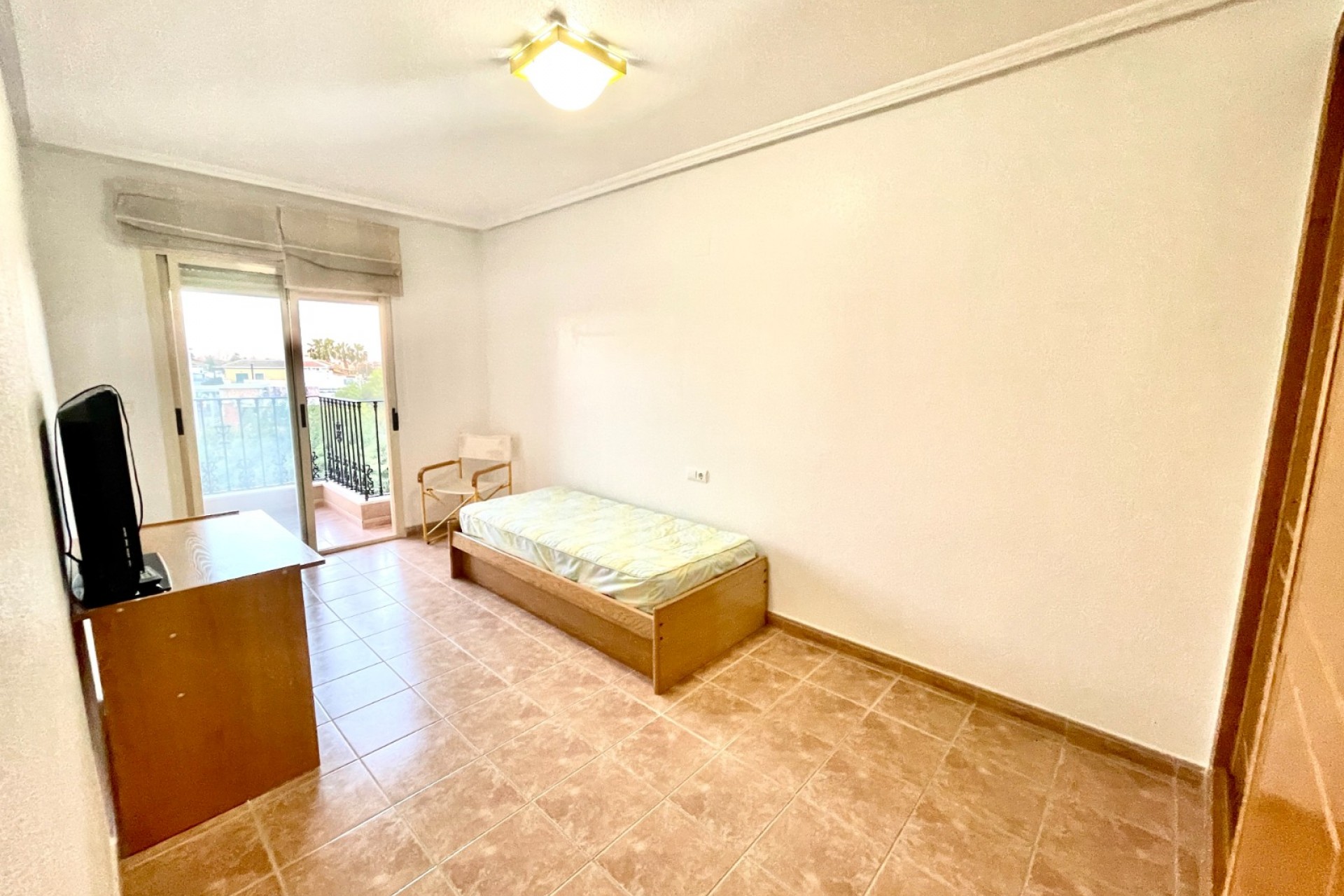 Resale - Villa -
Almoradí - Inland