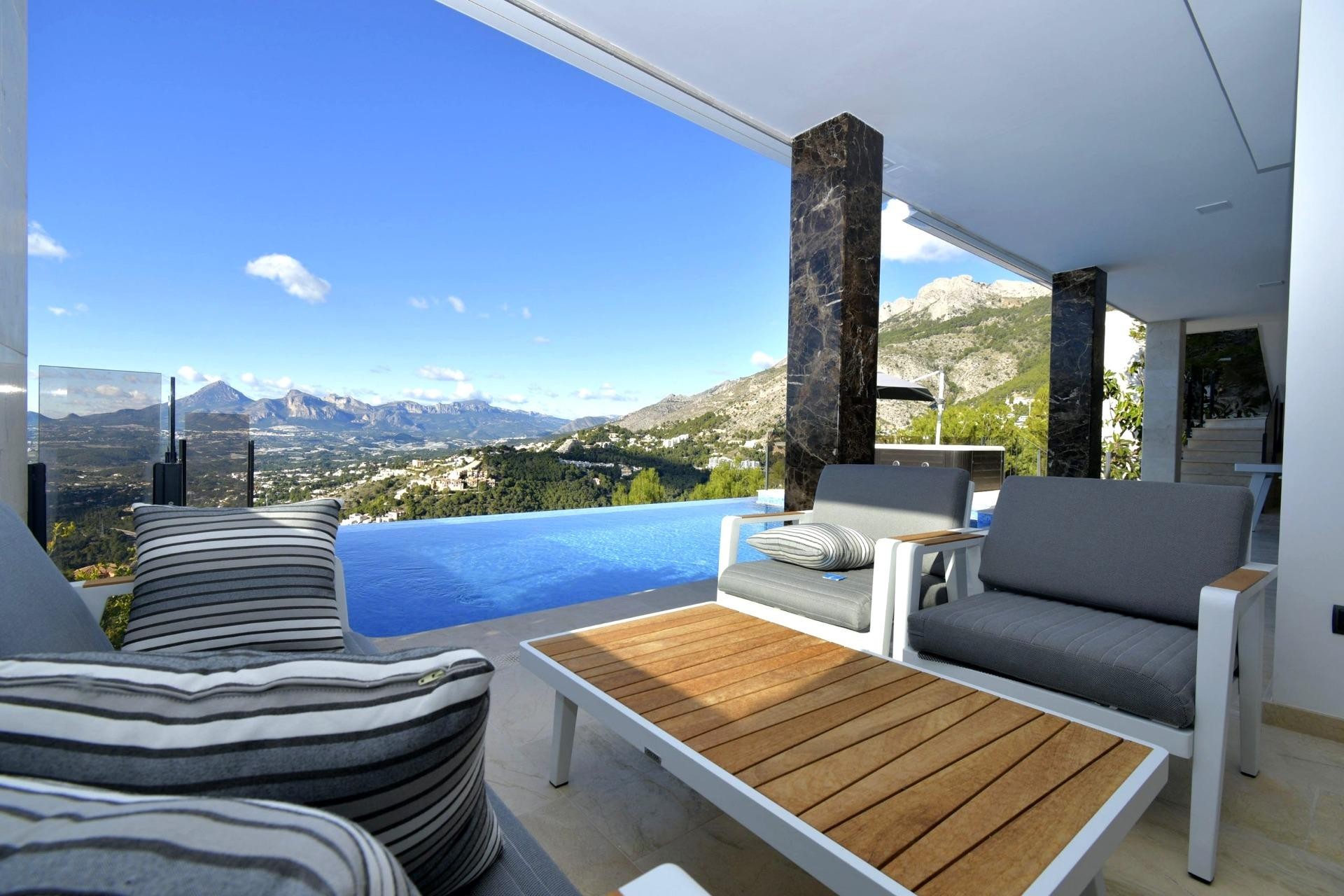 Resale - Villa -
Altea - Altea Hills