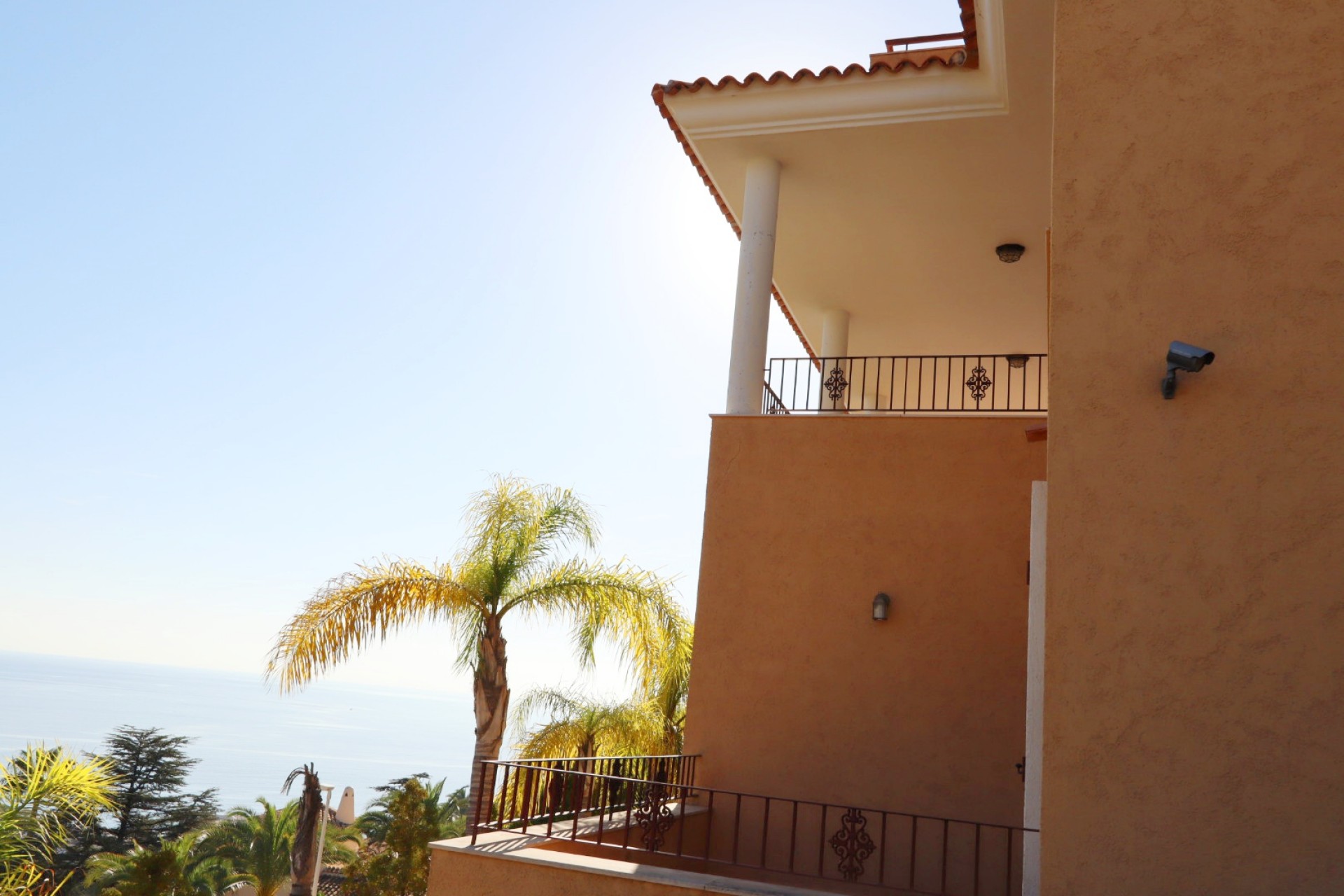 Resale - Villa -
Altea - Costa Blanca