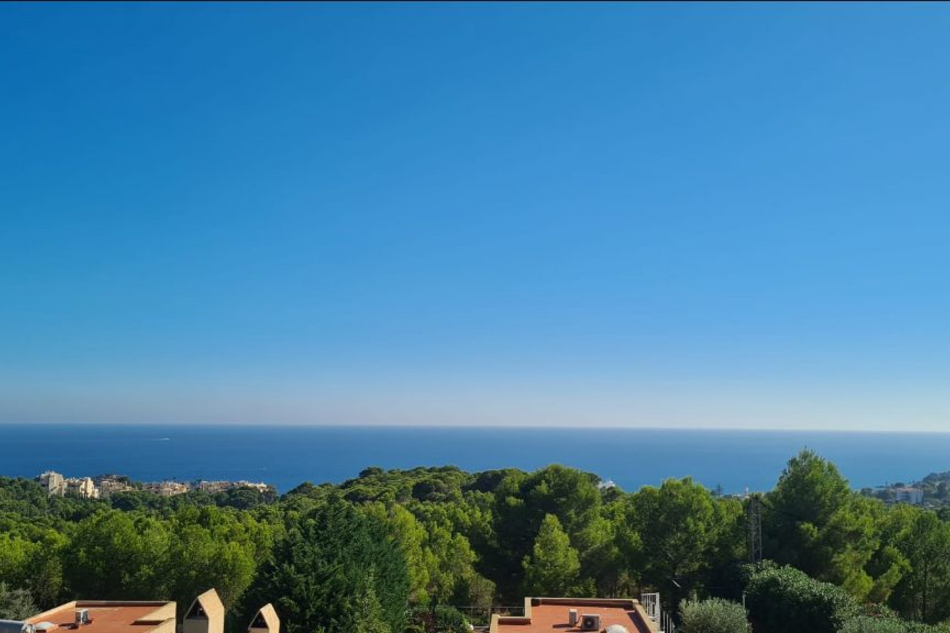 Resale - Villa -
Altea - Costa Blanca