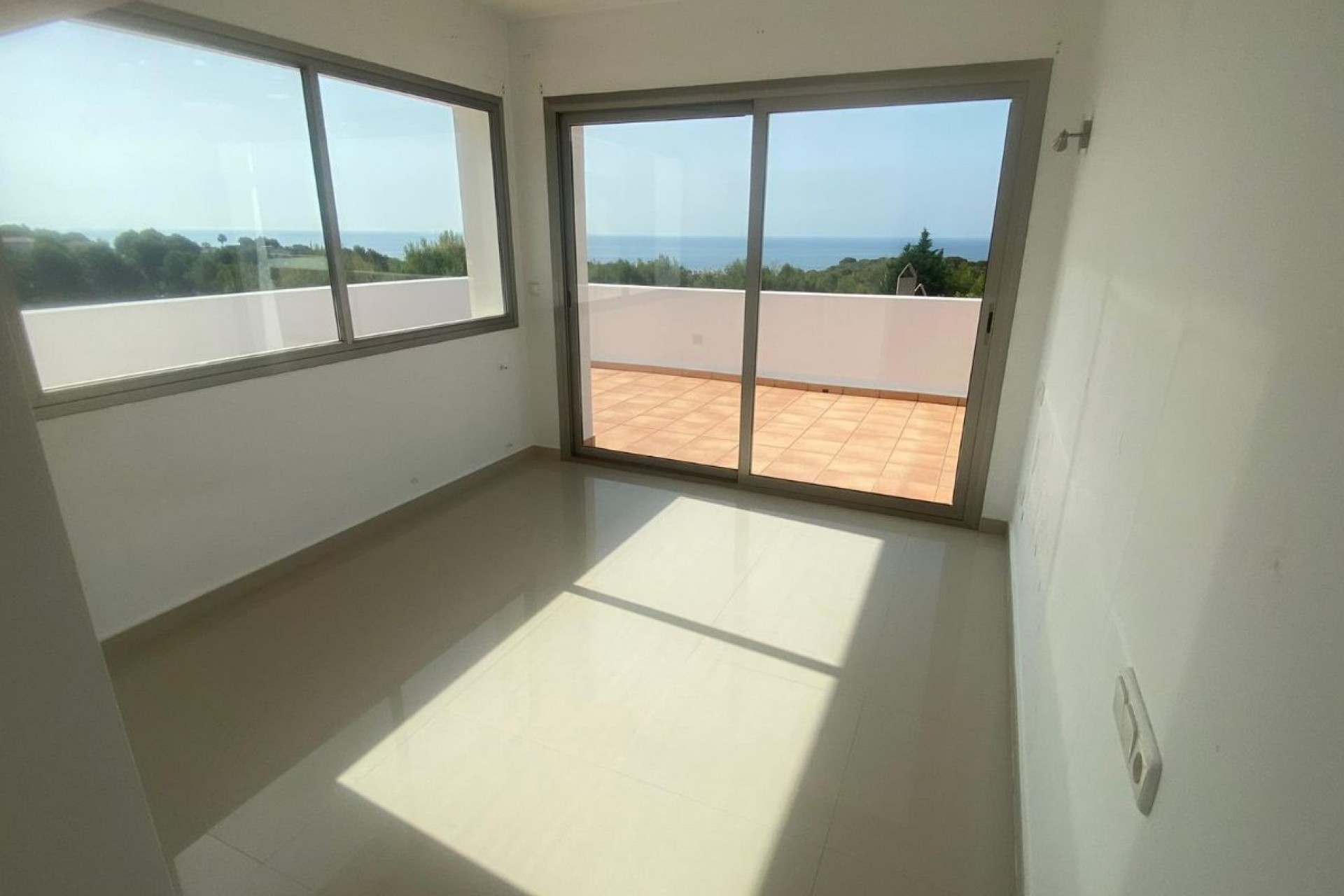 Resale - Villa -
Altea - Costa Blanca