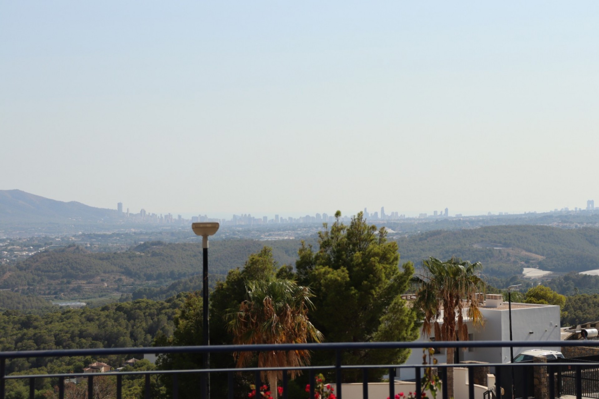 Resale - Villa -
Altea - Costa Blanca