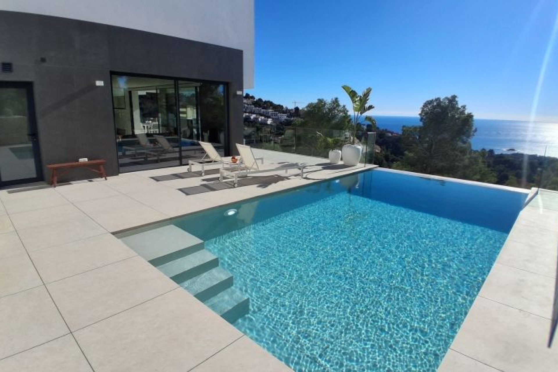 Resale - Villa -
Altea - Costa Blanca