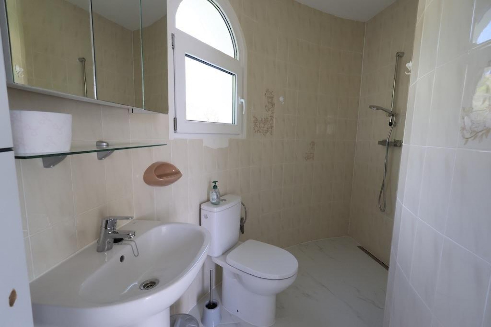 Resale - Villa -
Altea - Costa Blanca