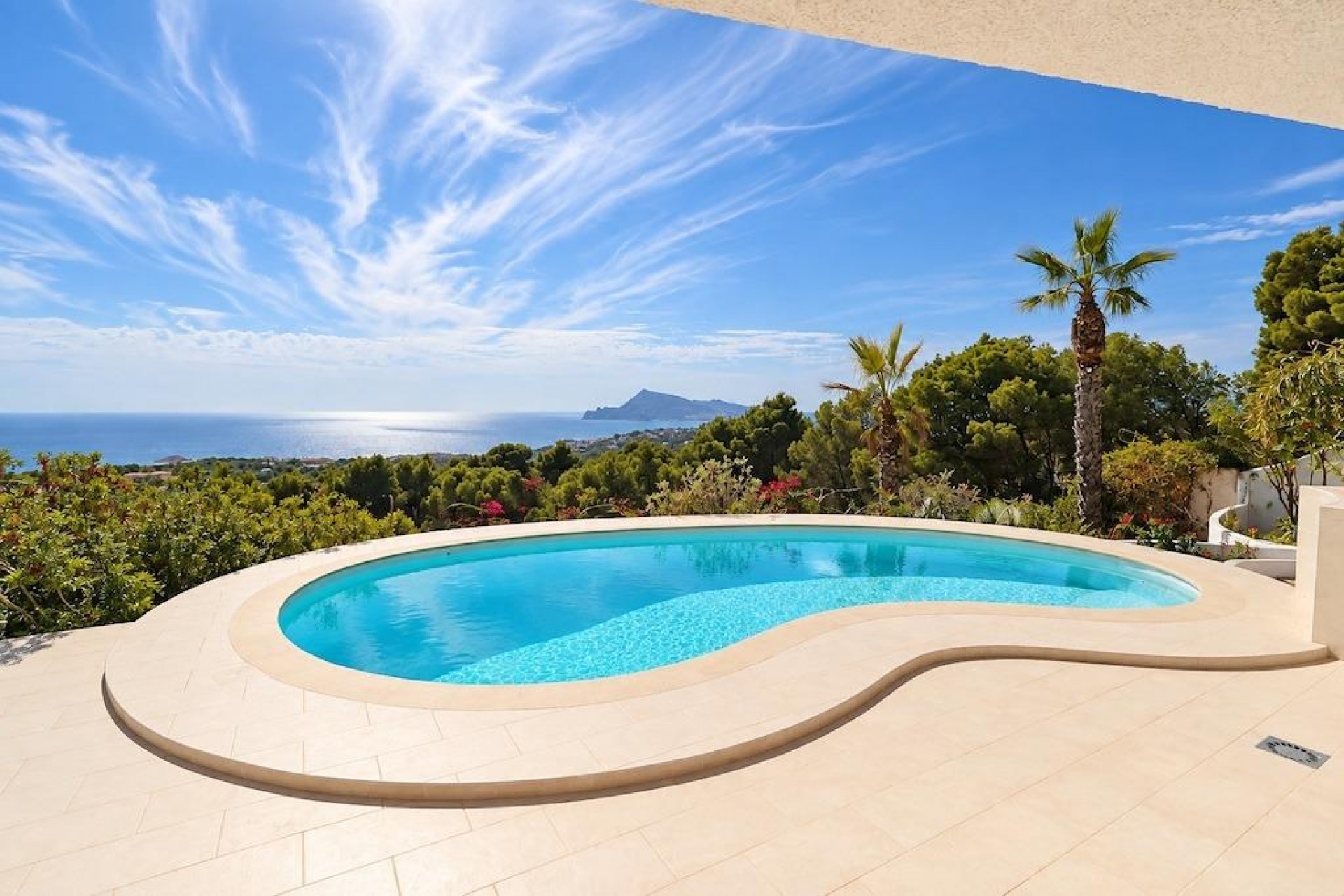 Resale - Villa -
Altea - Costa Blanca