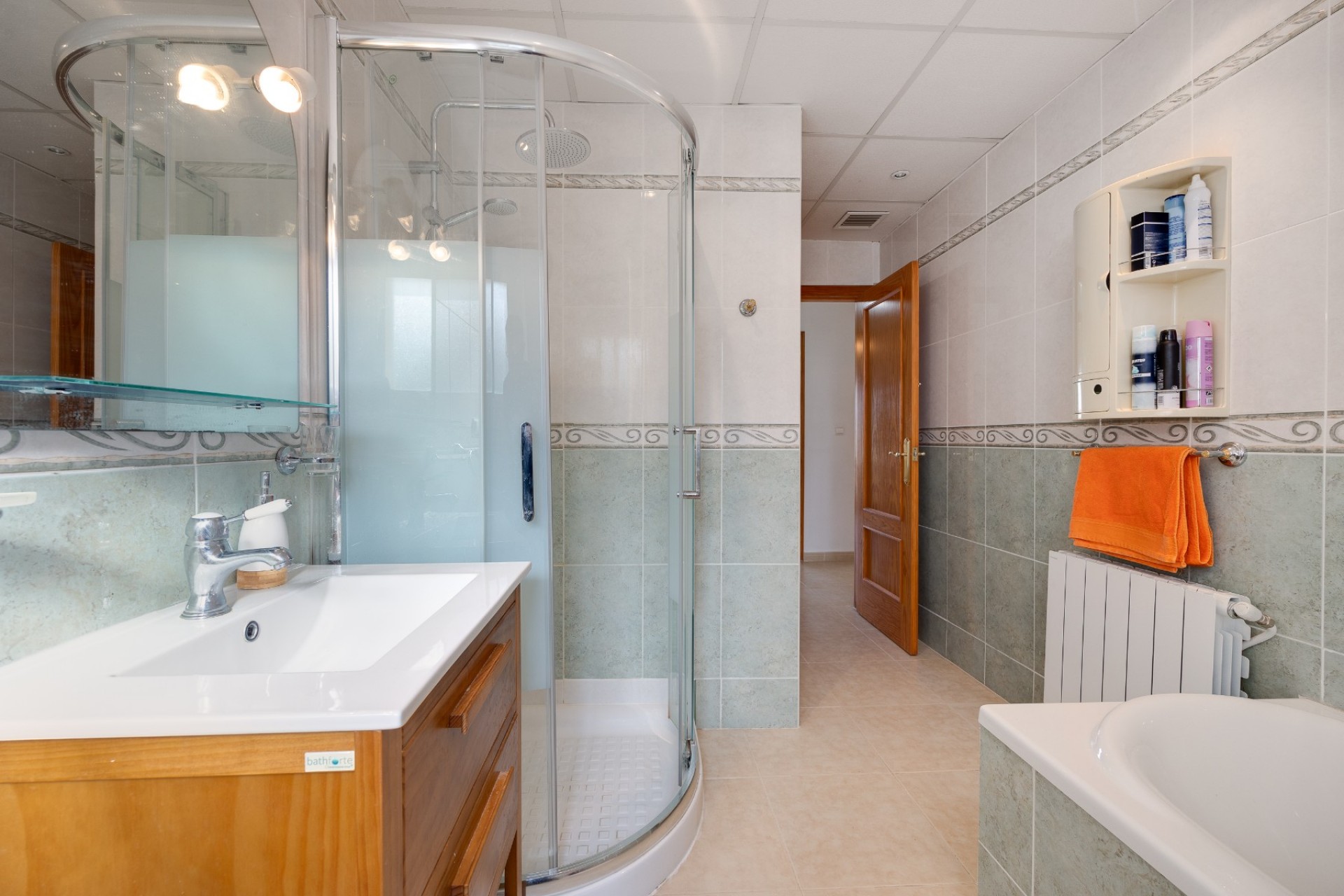 Resale - Villa -
Aspe - Inland