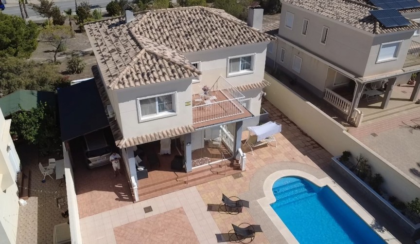 Resale - Villa -
Aspe - Inland