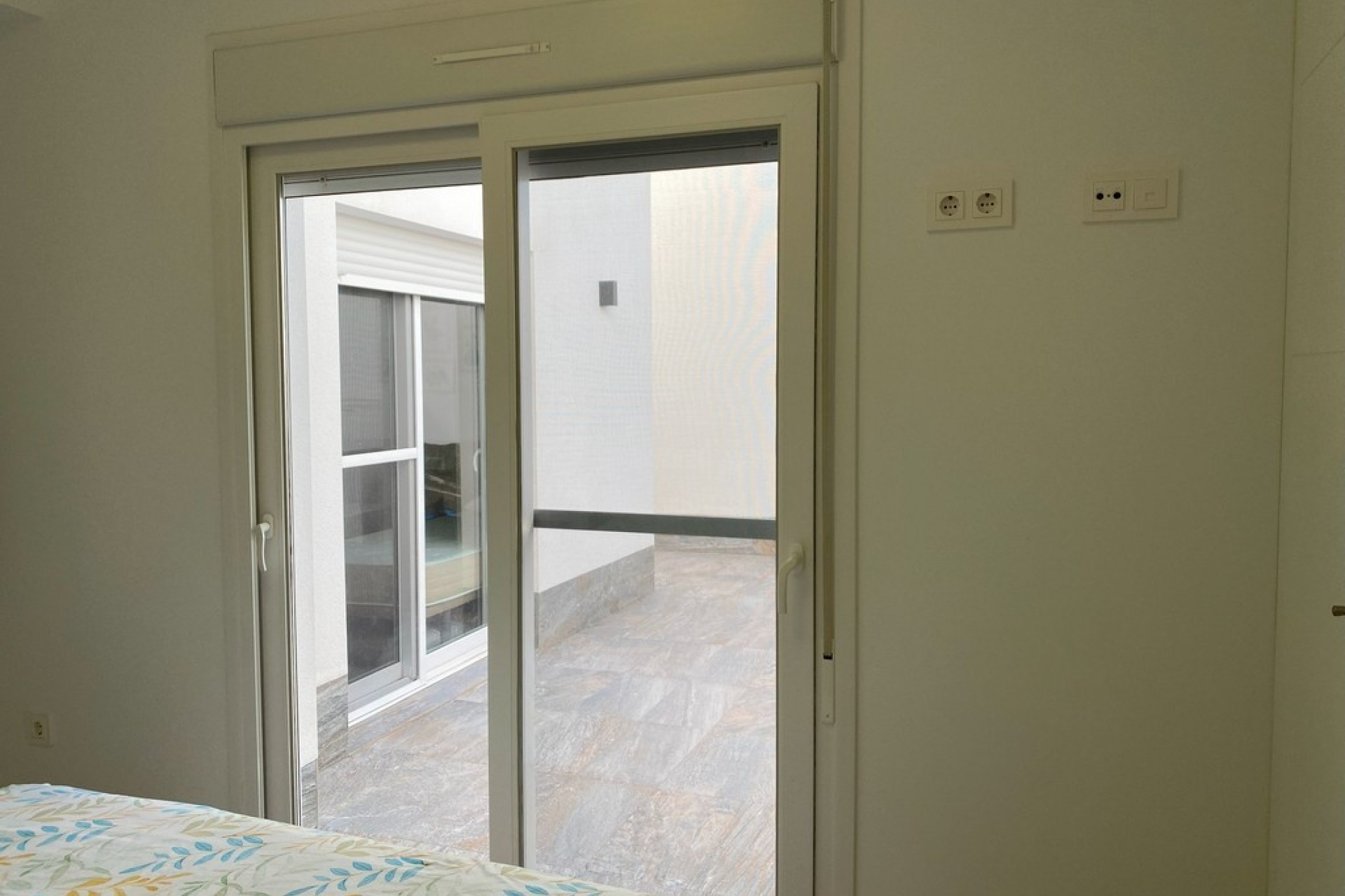 Resale - Villa -
Avileses - Inland