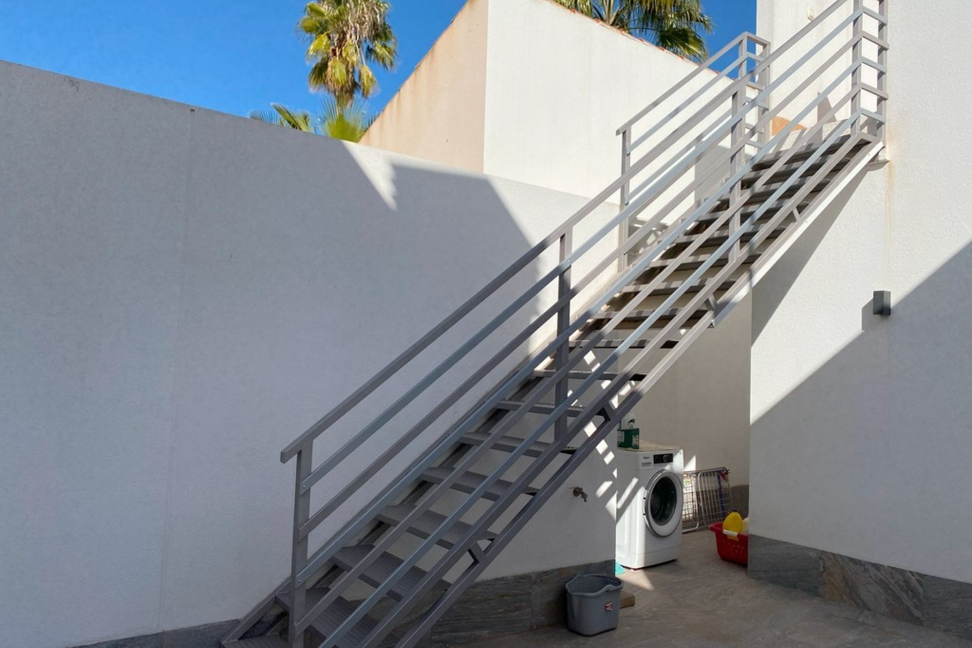 Resale - Villa -
Avileses - Inland