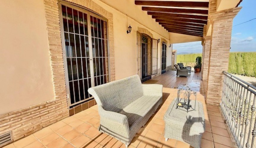 Resale - Villa -
Avileses - Inland