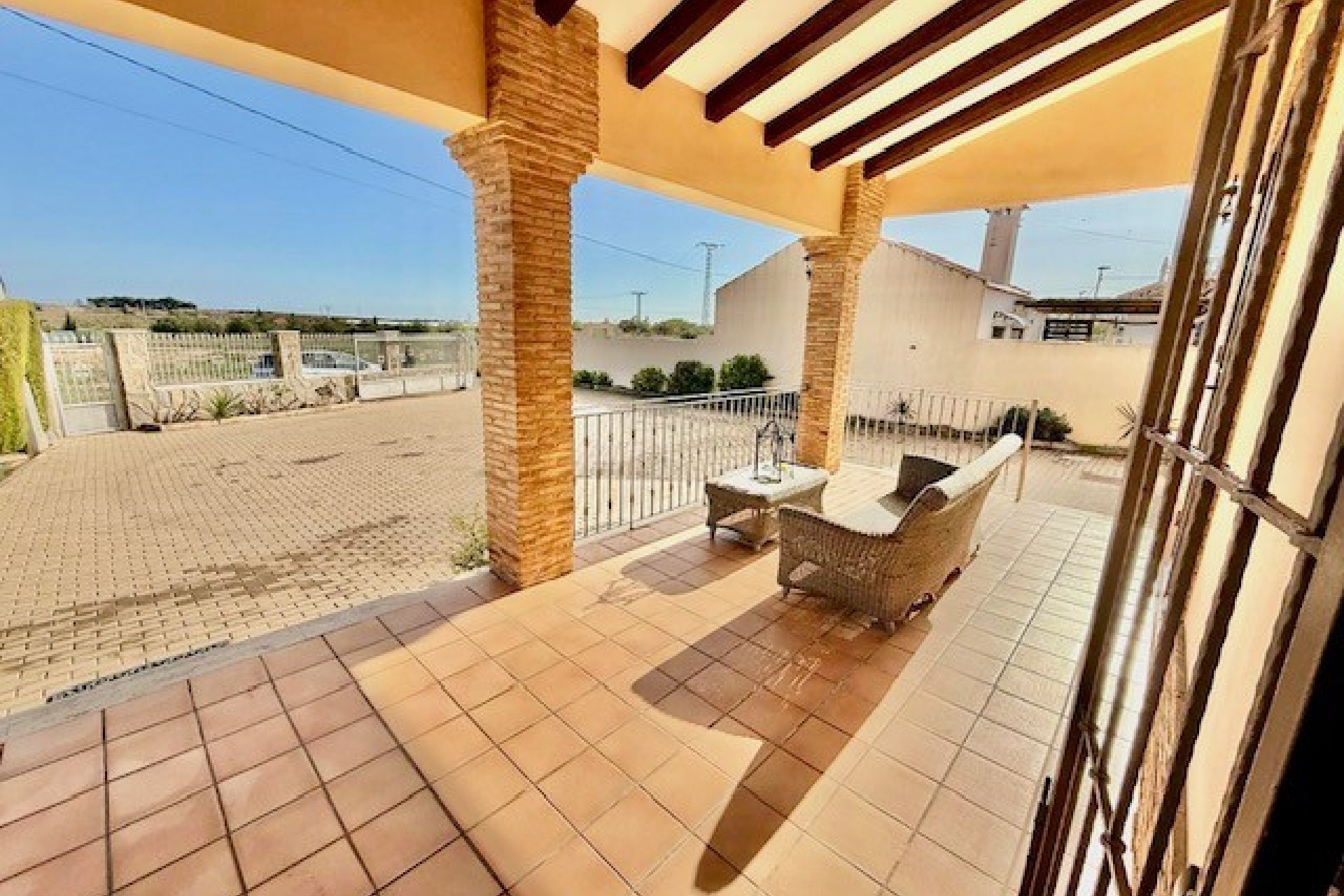 Resale - Villa -
Avileses - Inland