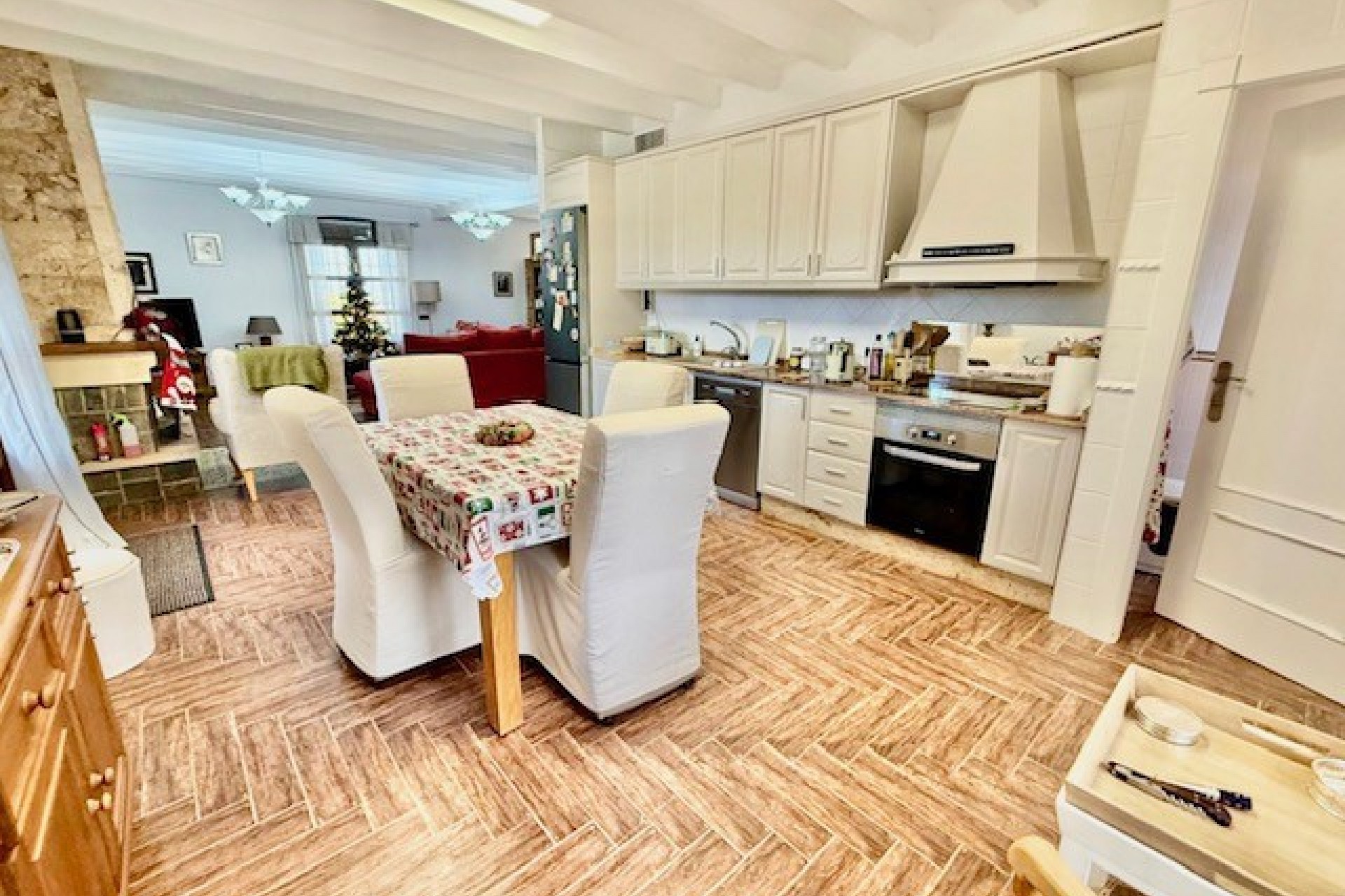 Resale - Villa -
Avileses - Inland