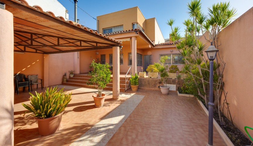 Resale - Villa -
Benejúzar - Inland