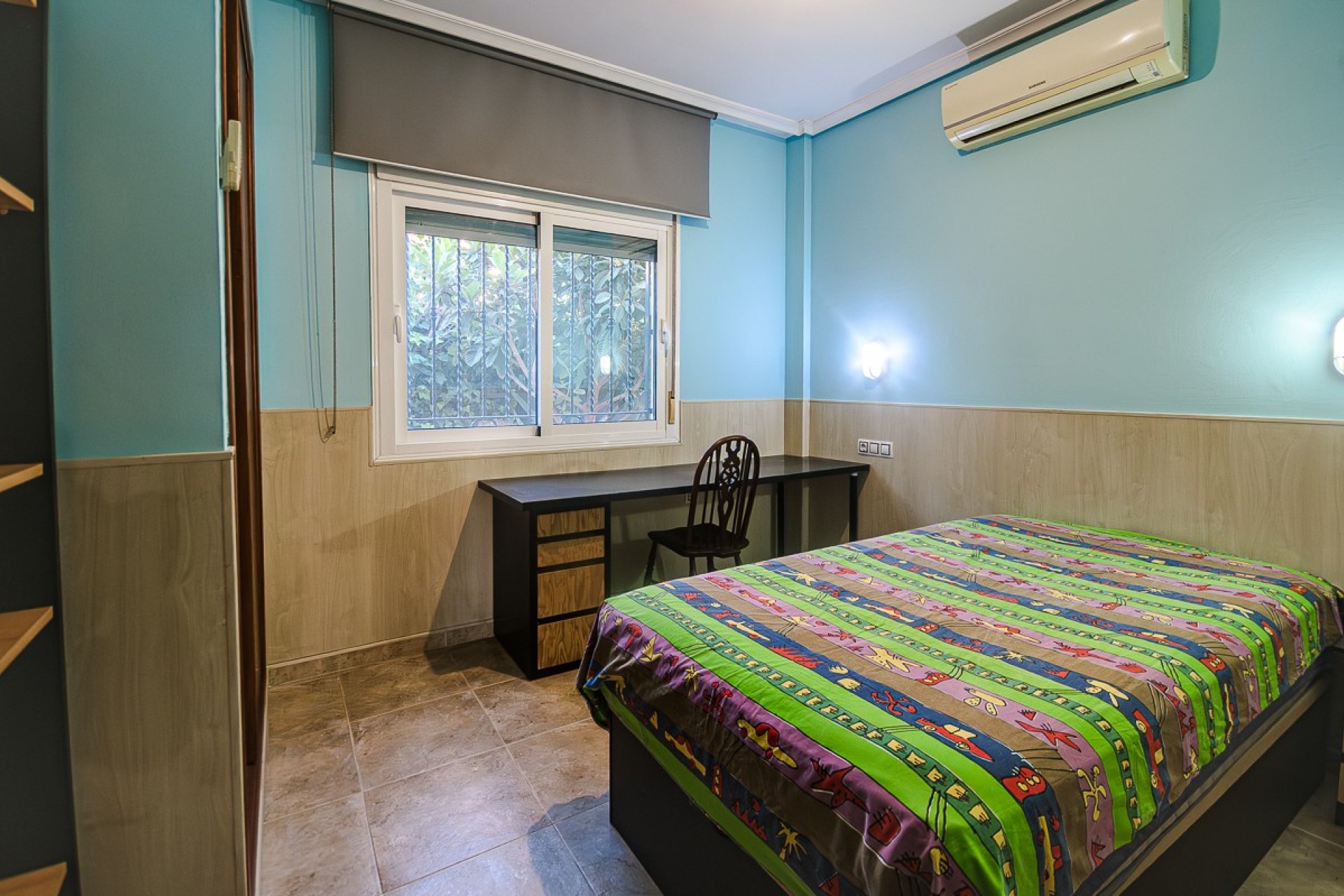 Resale - Villa -
Benferri - Inland