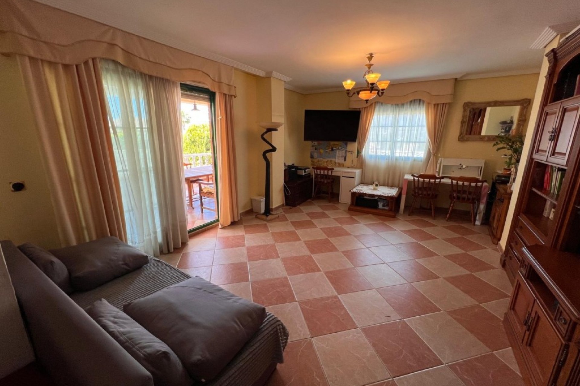 Resale - Villa -
Benidorm - Costa Blanca