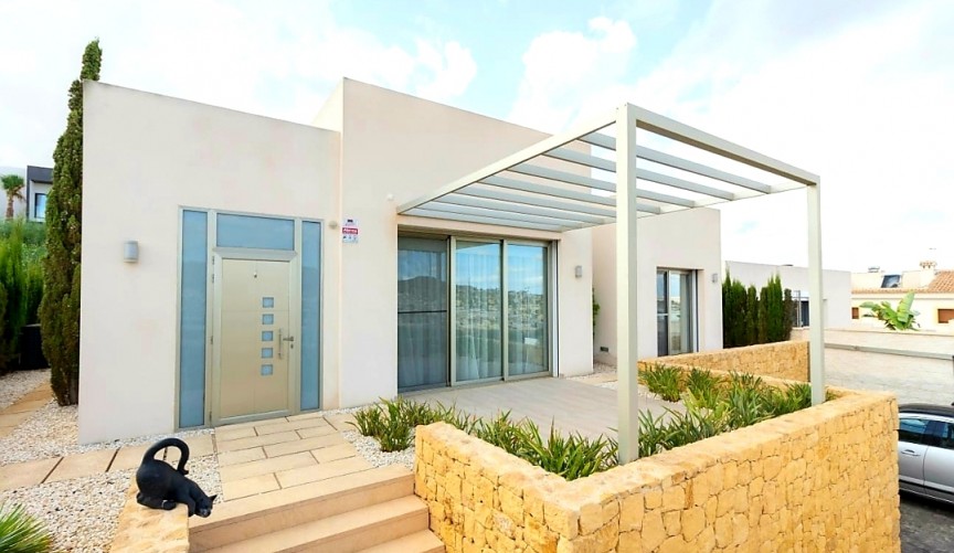 Resale - Villa -
Benijofar - Costa Blanca
