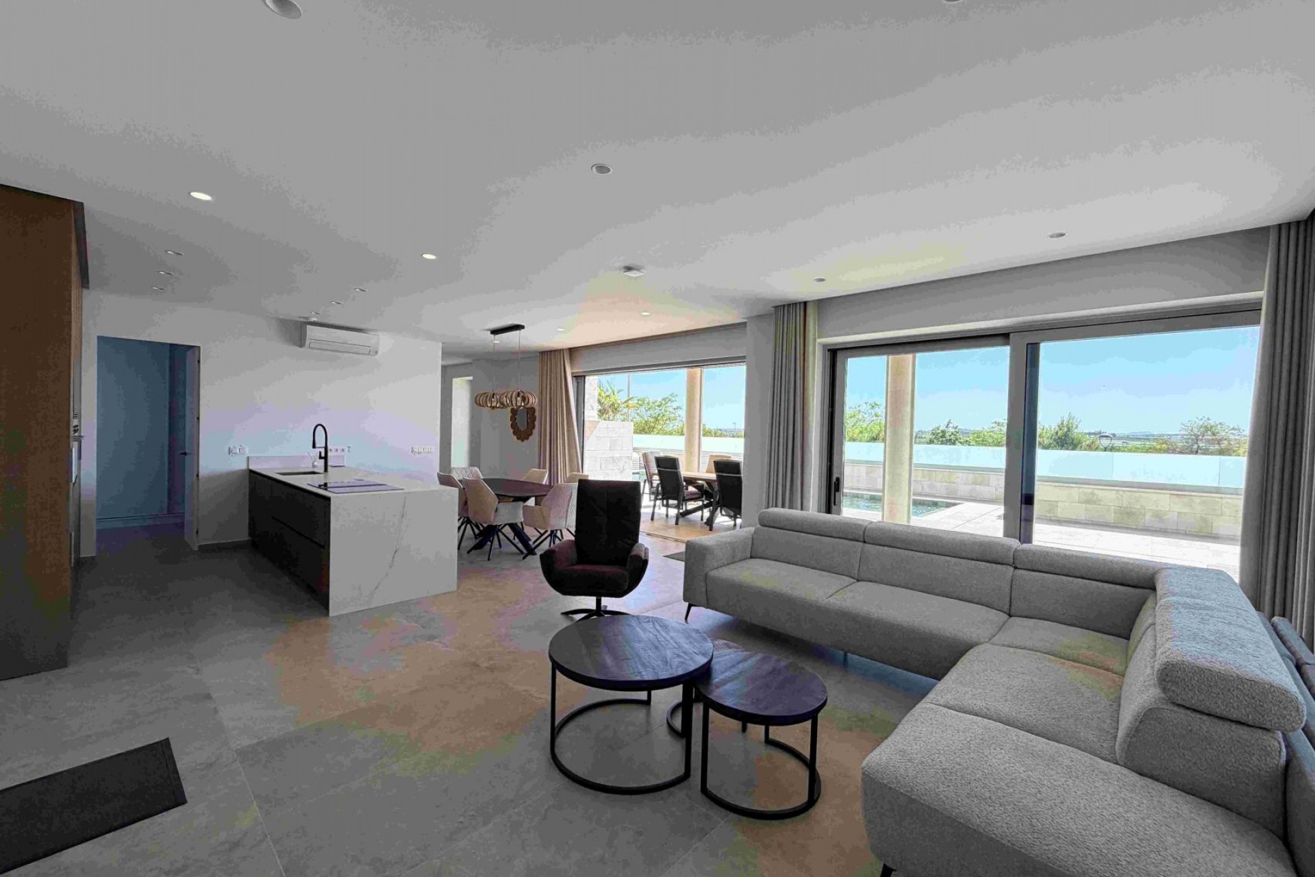 Resale - Villa -
Benijofar - Costa Blanca