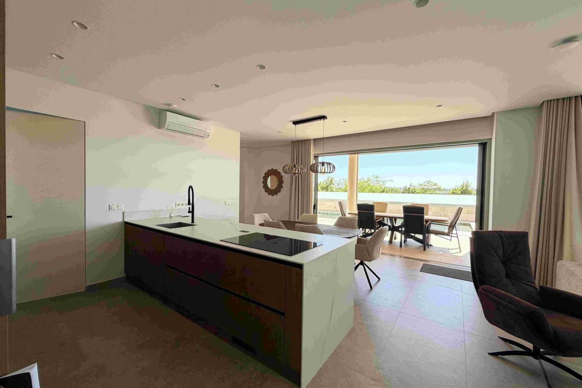 Resale - Villa -
Benijofar - Costa Blanca