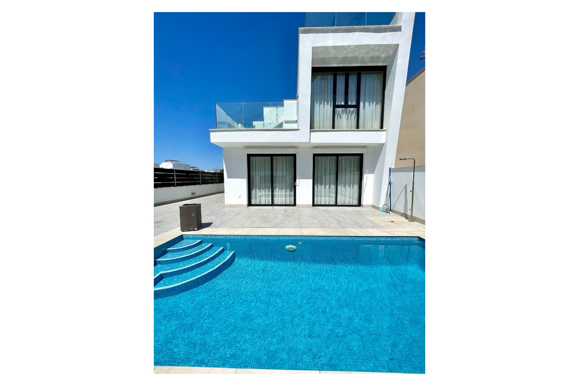 Resale - Villa -
Benijofar - Costa Blanca