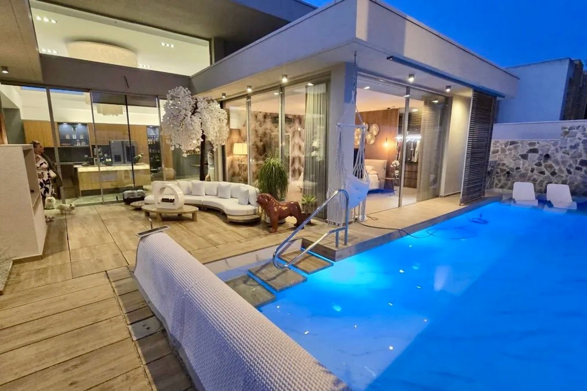 Resale - Villa -
Benijofar - Costa Blanca
