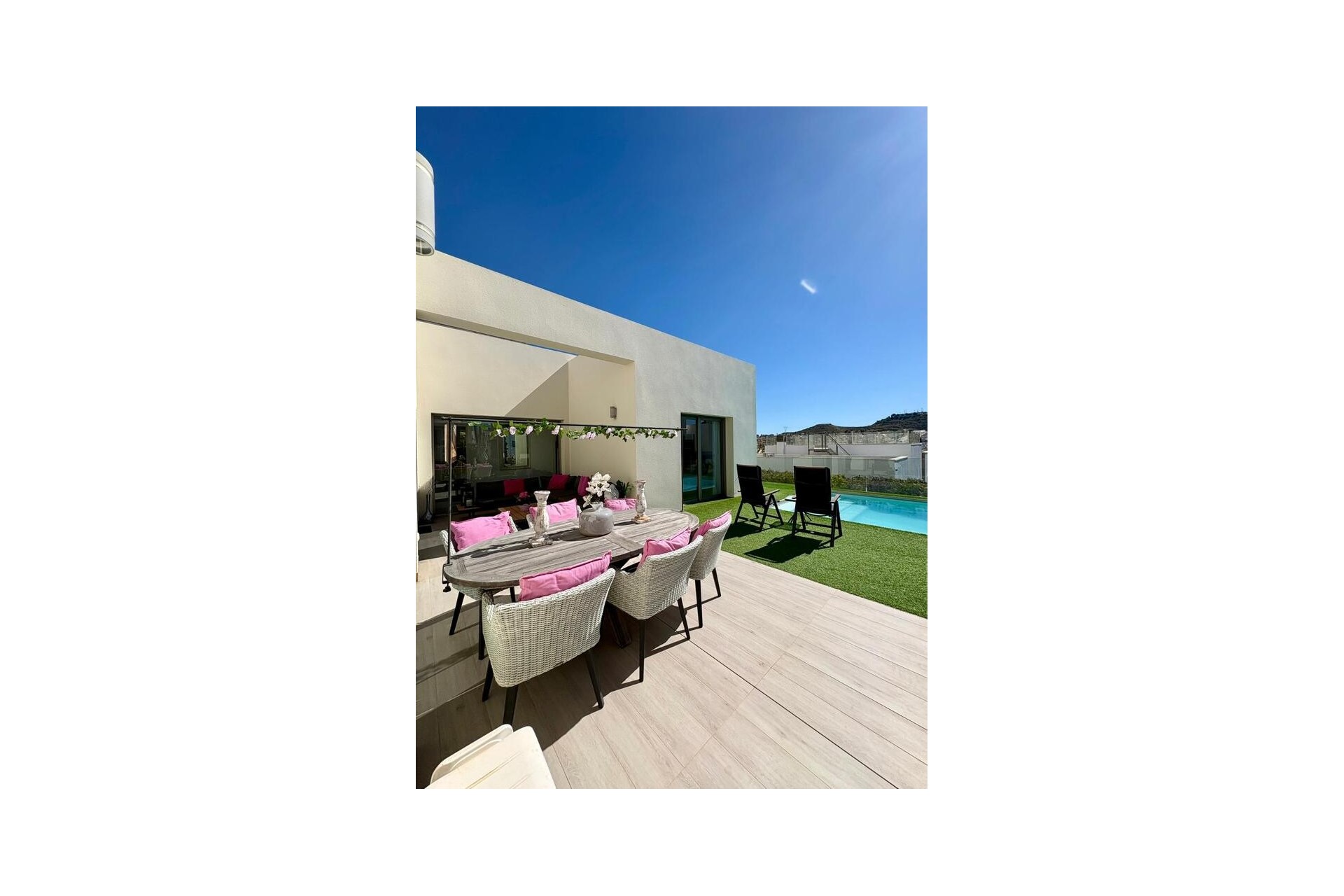 Resale - Villa -
Benijofar - Costa Blanca