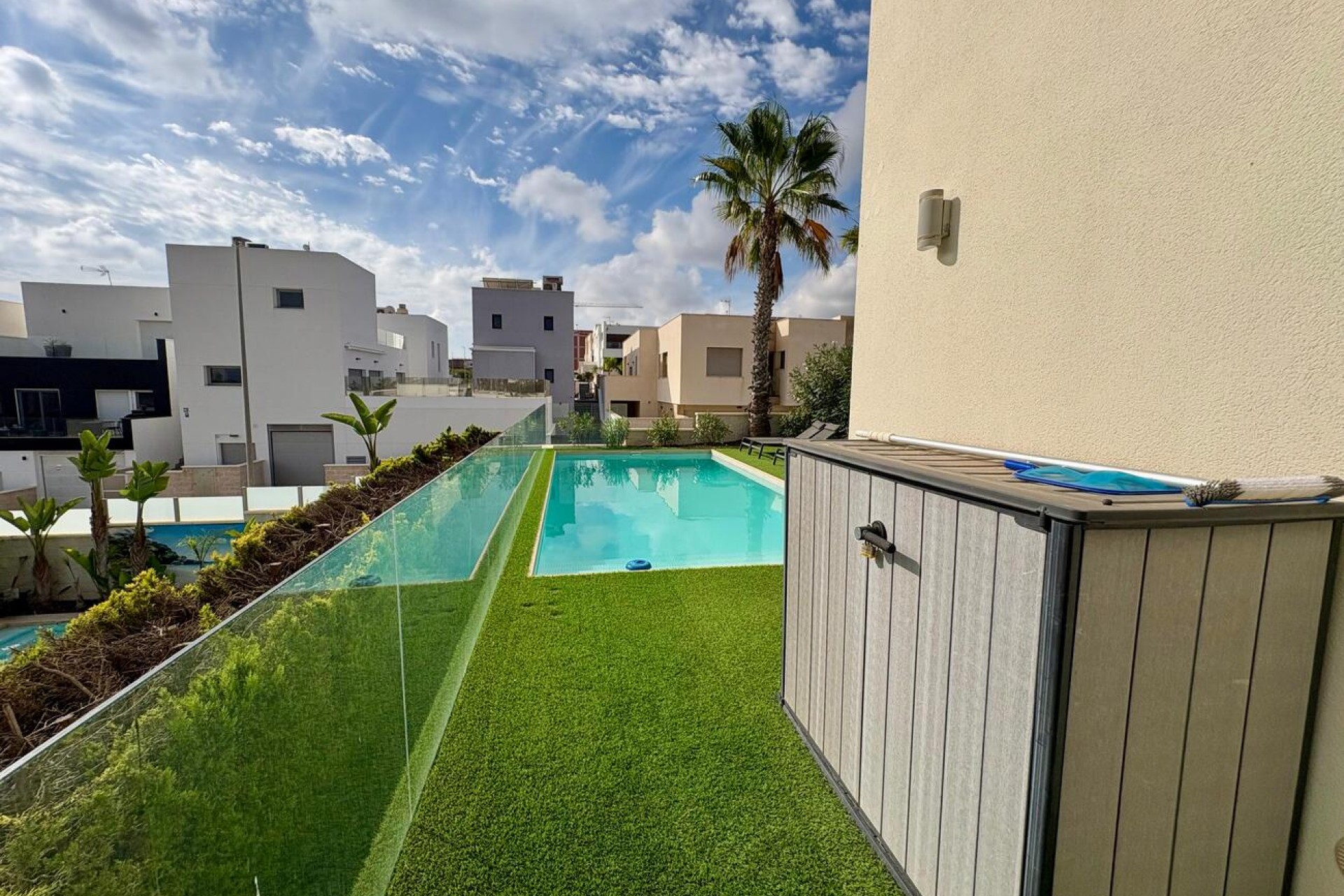 Resale - Villa -
Benijofar - Costa Blanca
