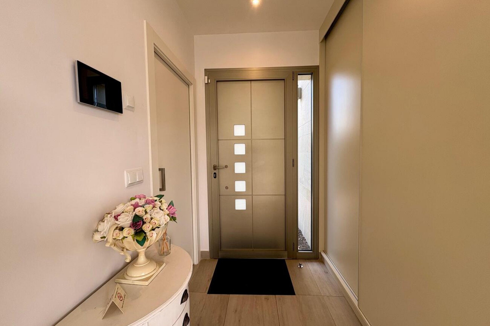 Resale - Villa -
Benijofar - Costa Blanca
