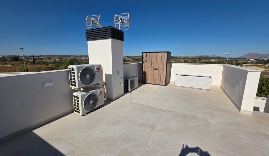 Resale - Villa -
Benijofar