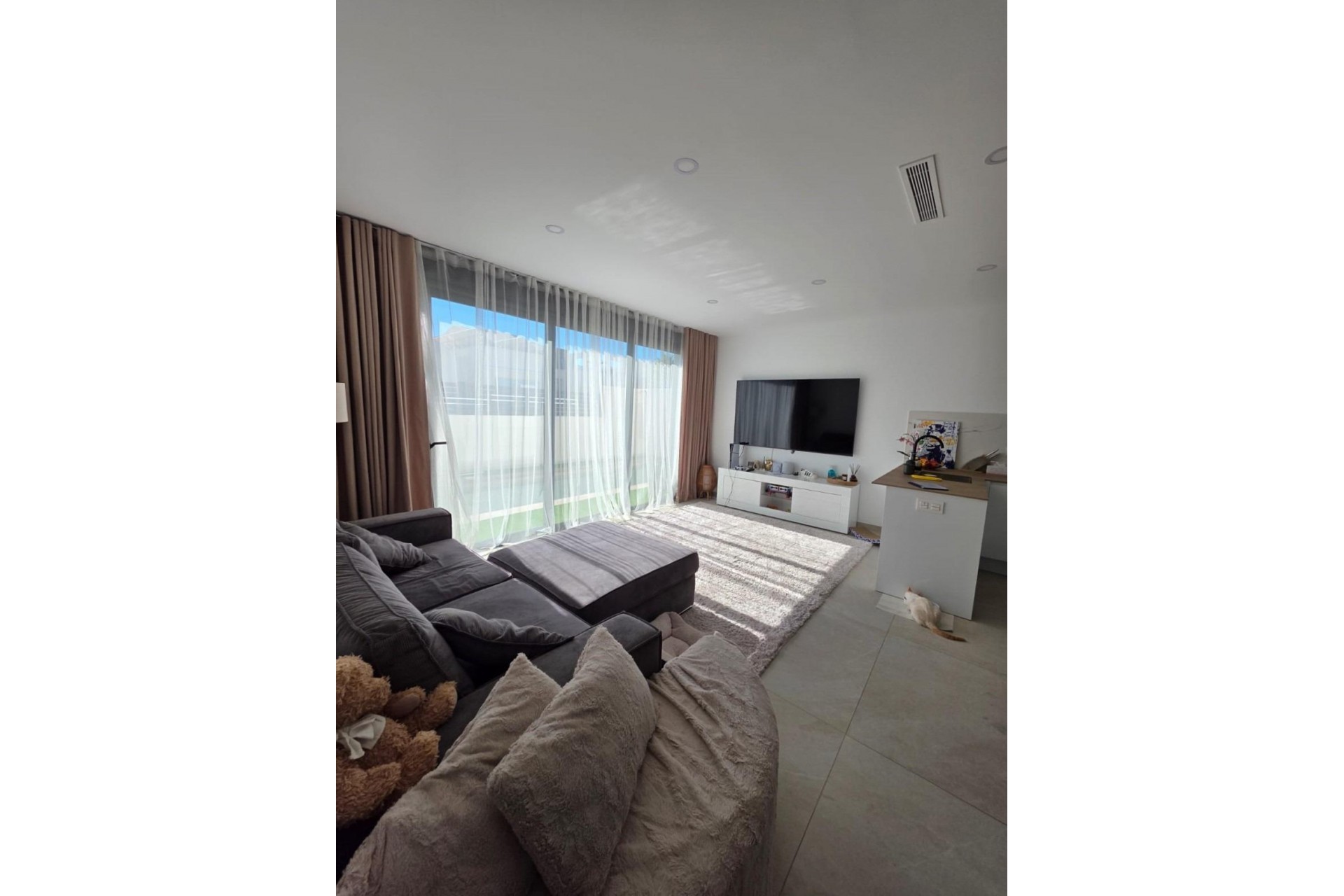 Resale - Villa -
Benijofar