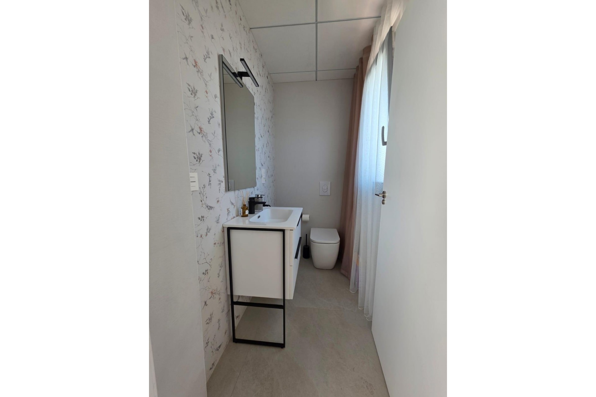 Resale - Villa -
Benijofar