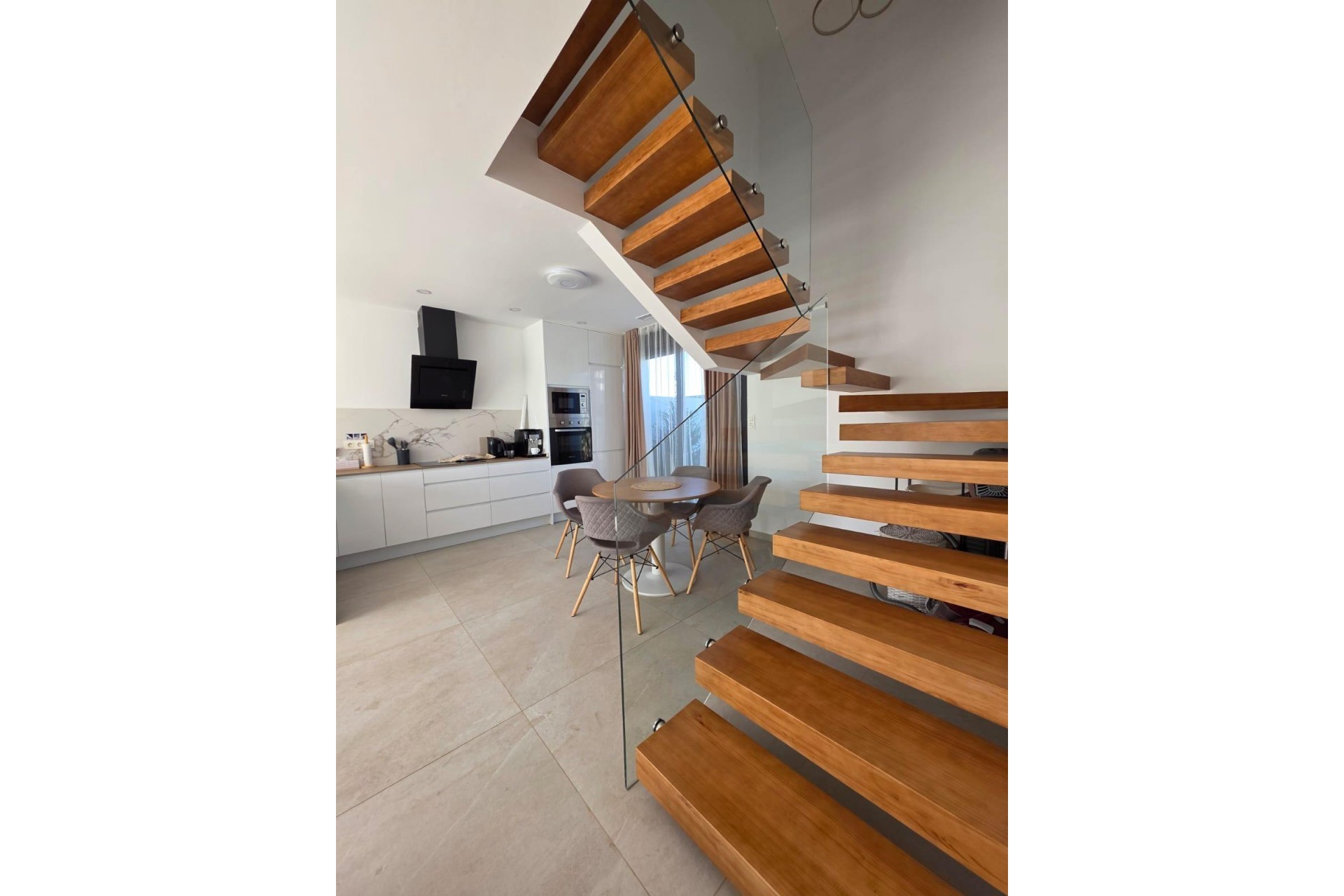 Resale - Villa -
Benijofar