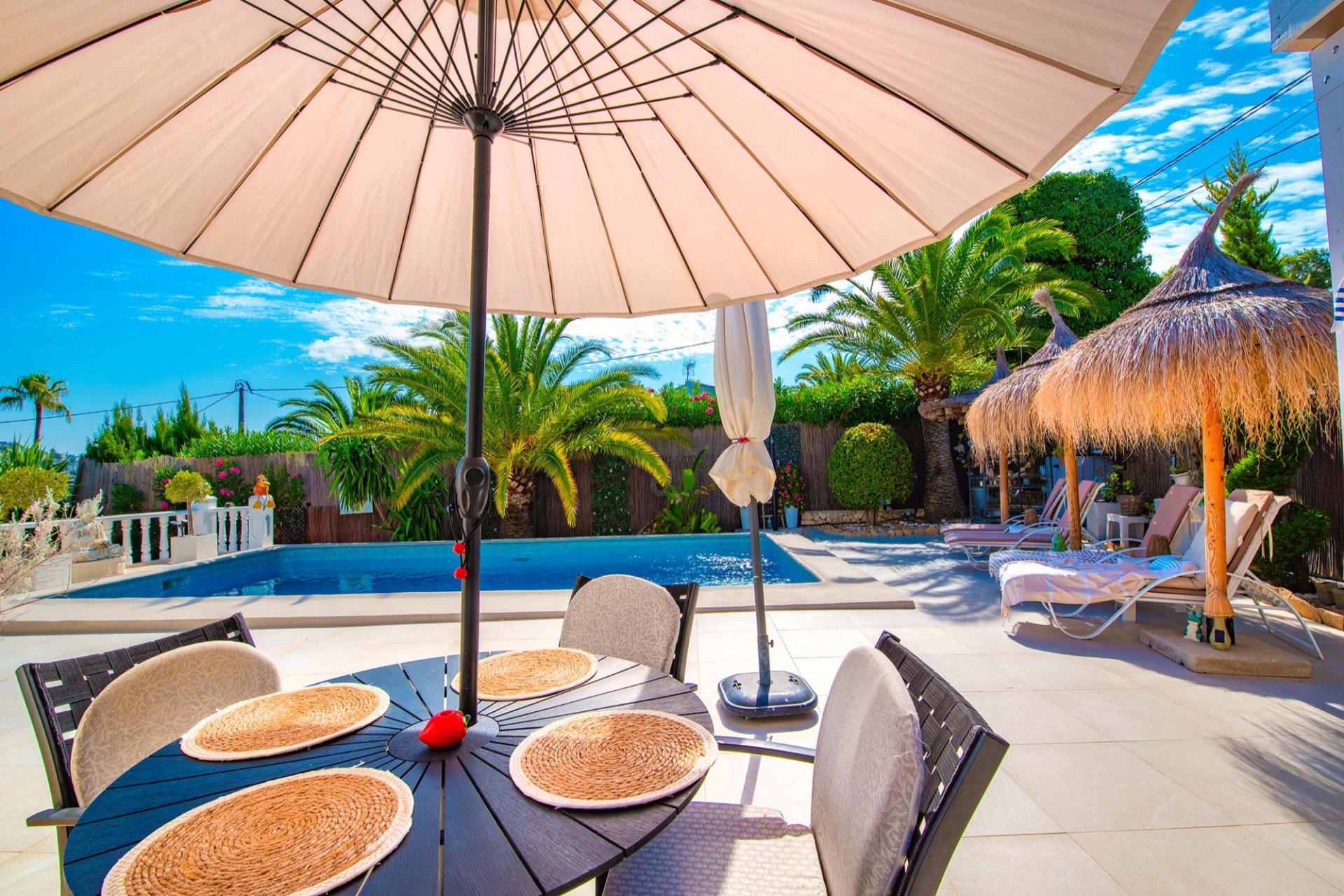Resale - Villa -
Benissa - Costa Blanca