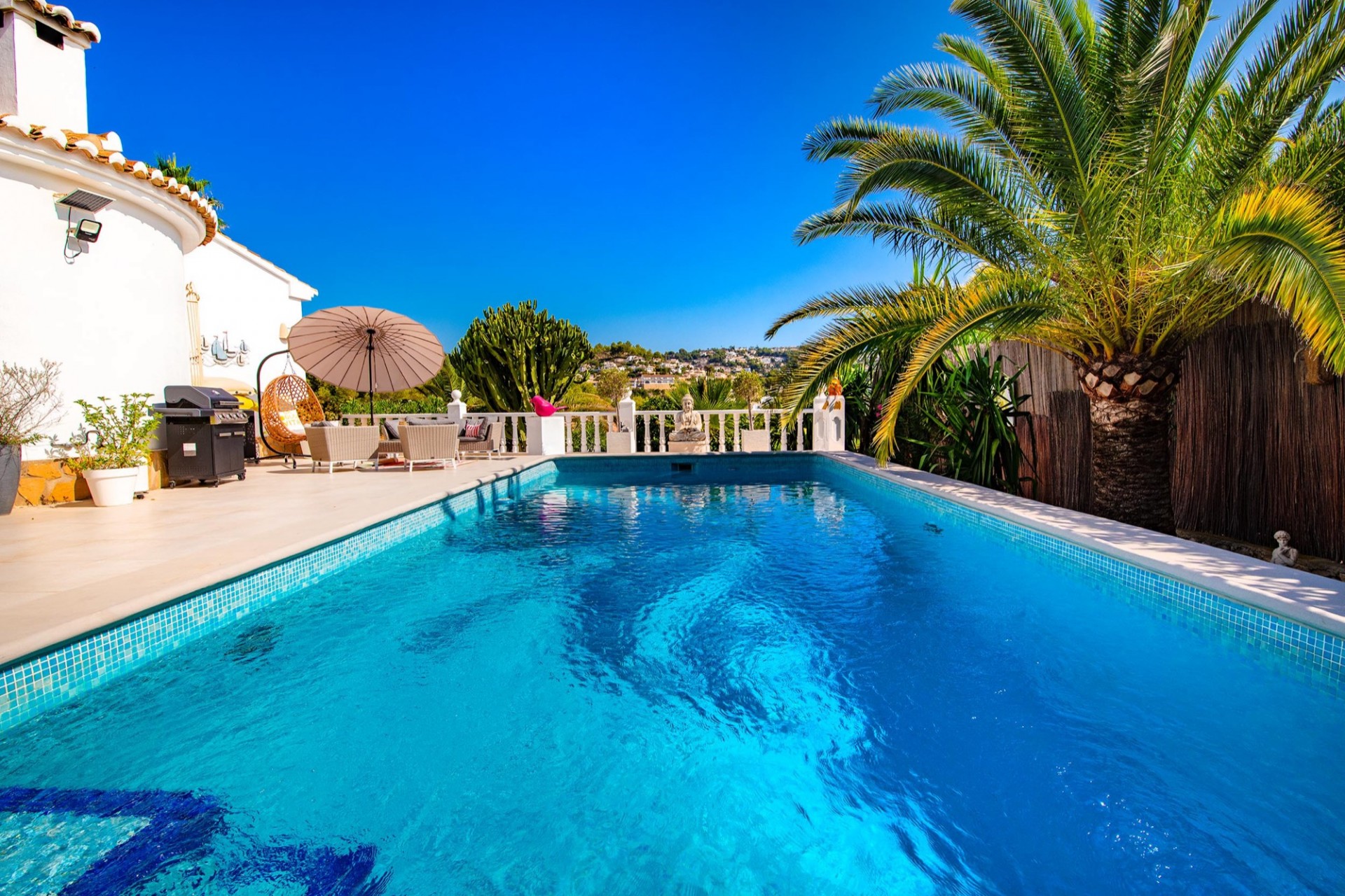 Resale - Villa -
Benissa - Costa Blanca