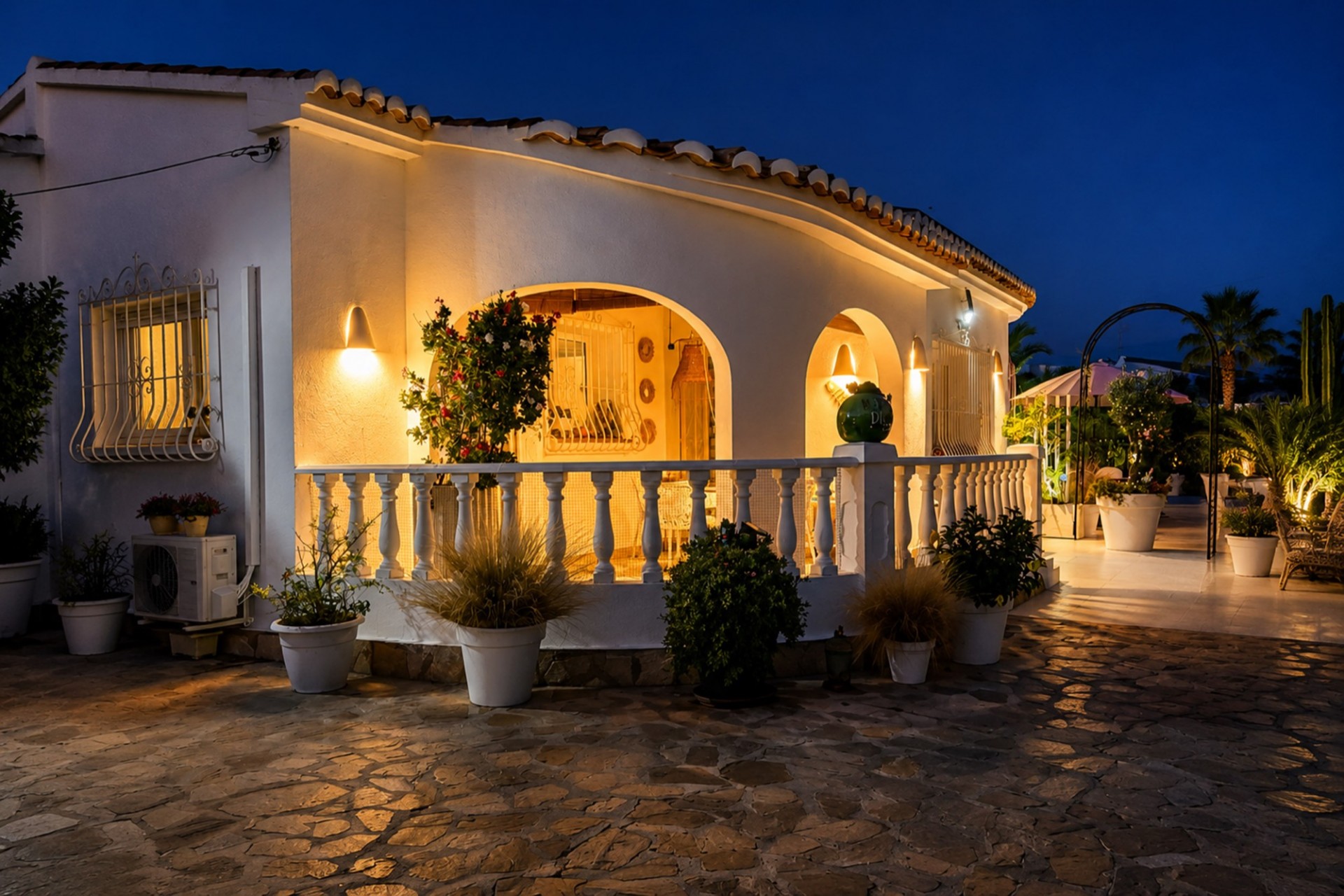 Resale - Villa -
Benissa - Costa Blanca