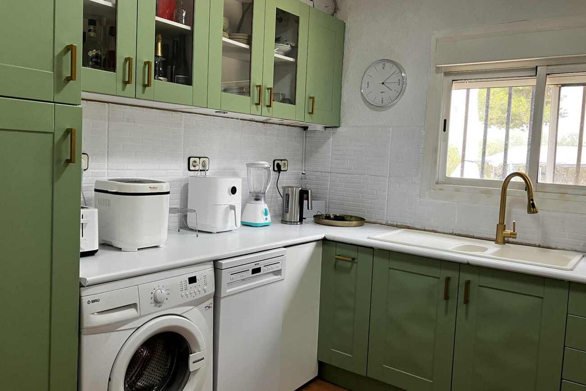 Resale - Villa -
Biar - Costa Blanca