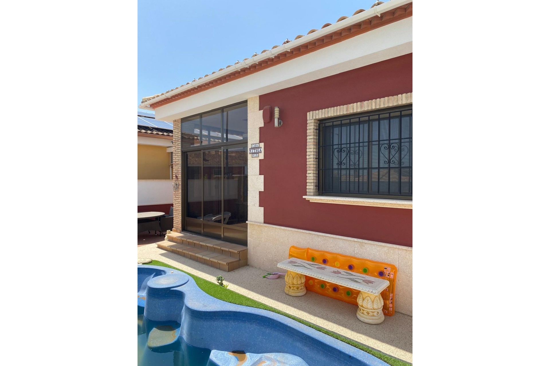 Resale - Villa -
Bigastro - Inland