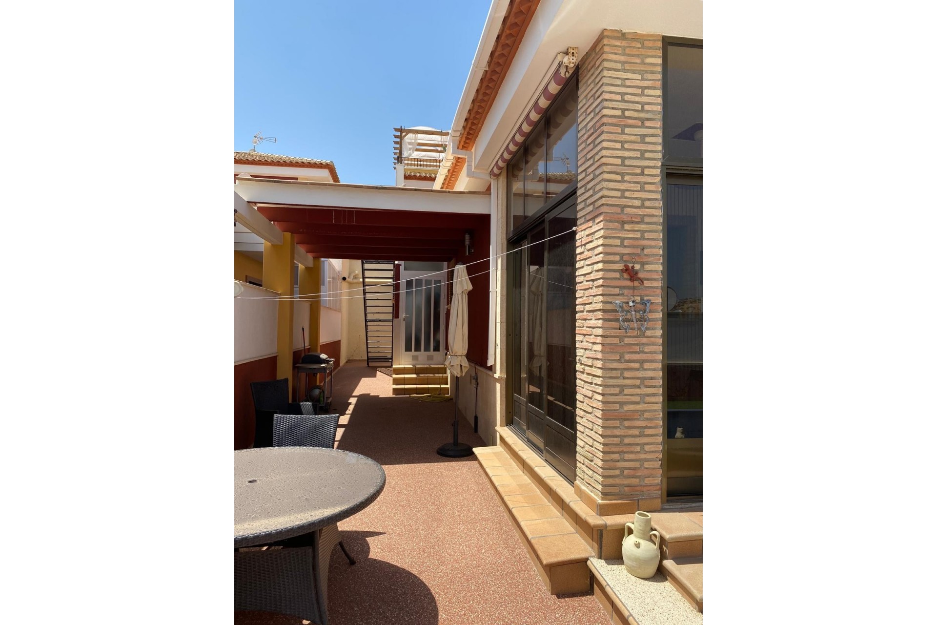 Resale - Villa -
Bigastro - Inland