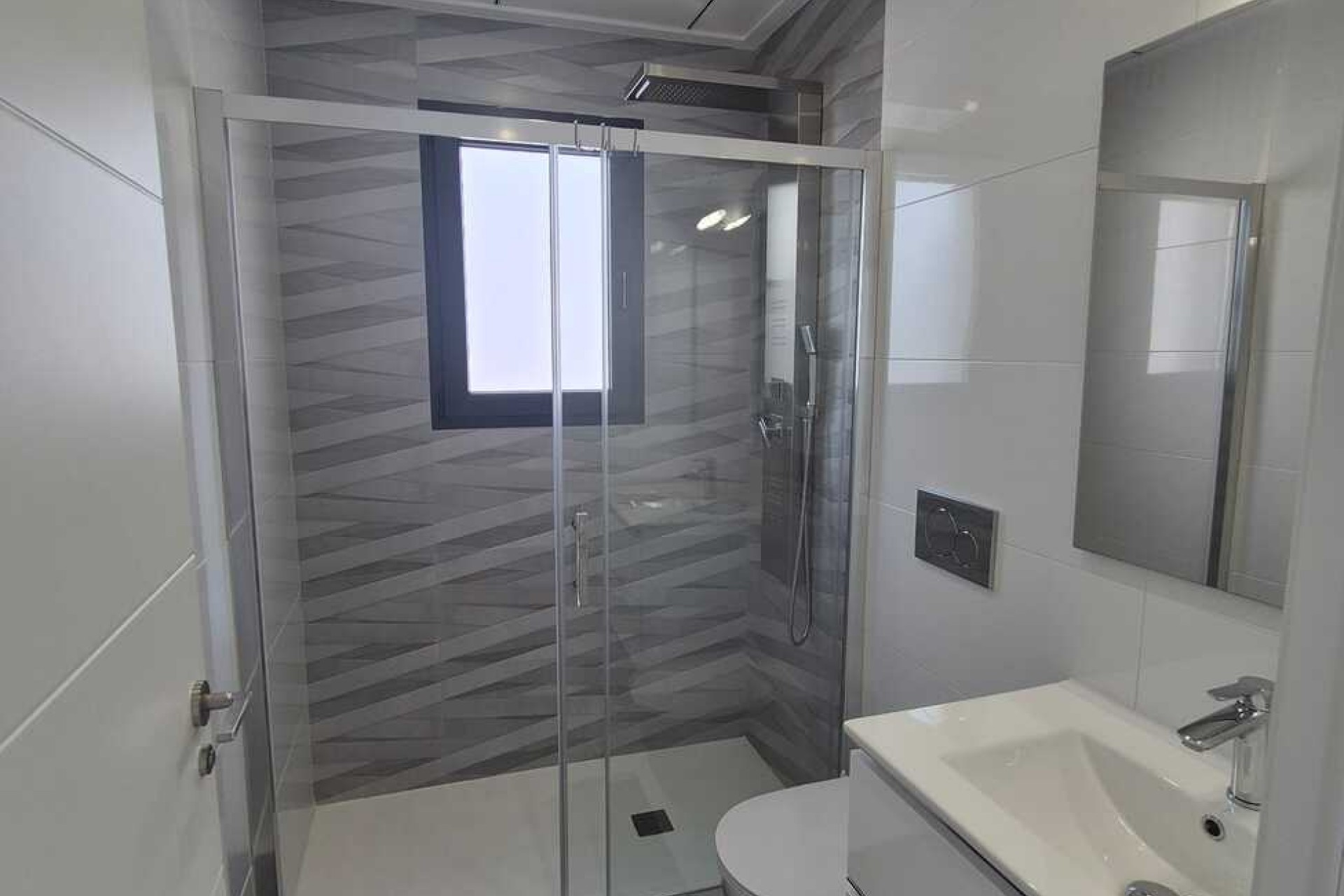 Resale - Villa -
Bigastro - Inland