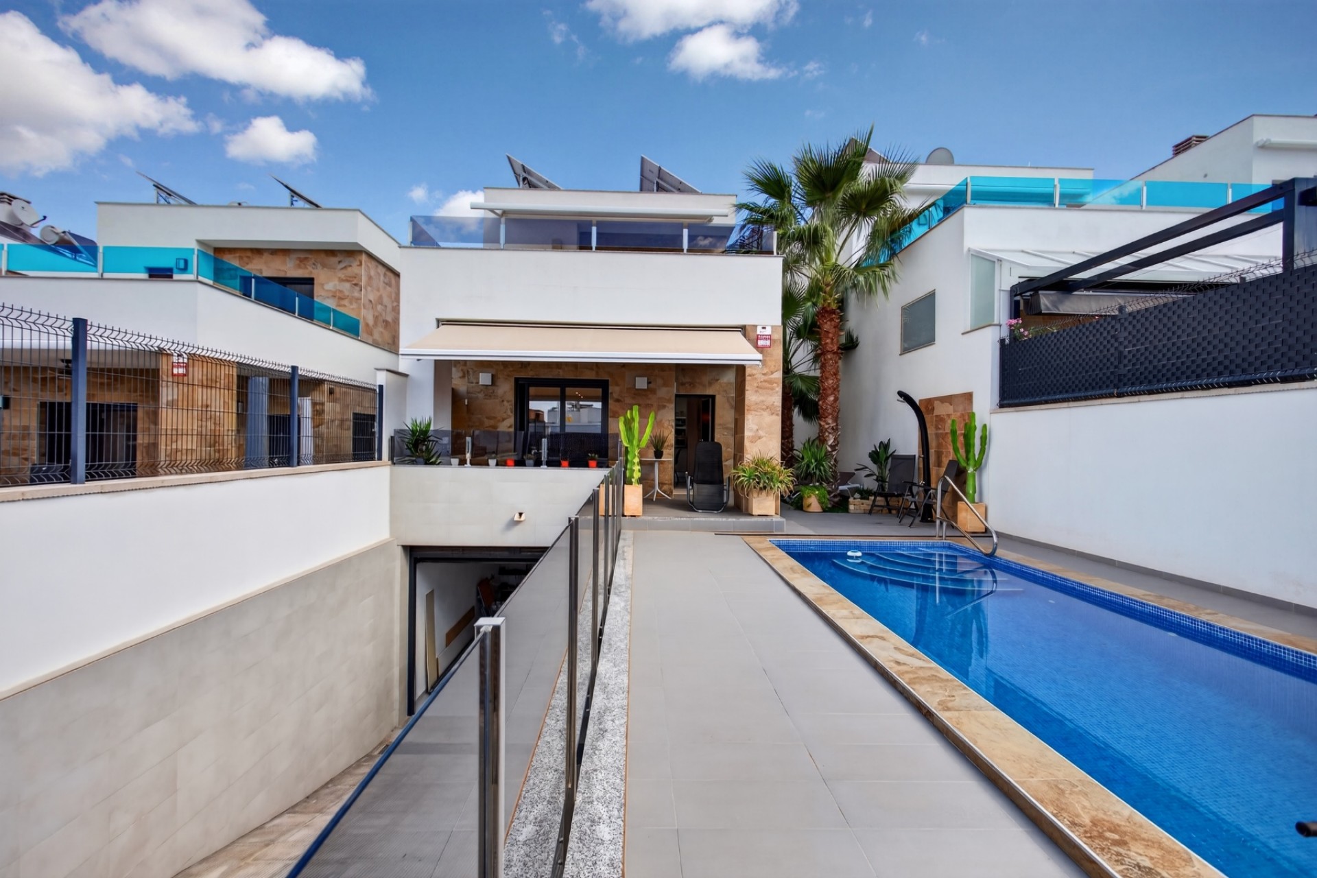 Resale - Villa -
Bigastro - Inland