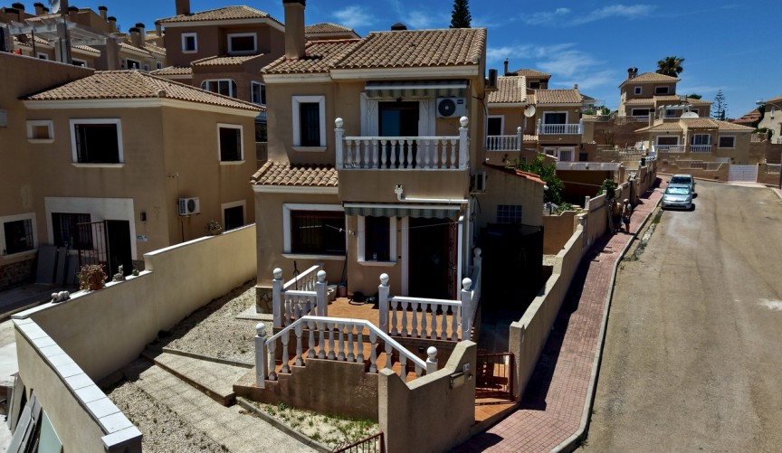 Resale - Villa -
Blue Lagoon - Costa Blanca