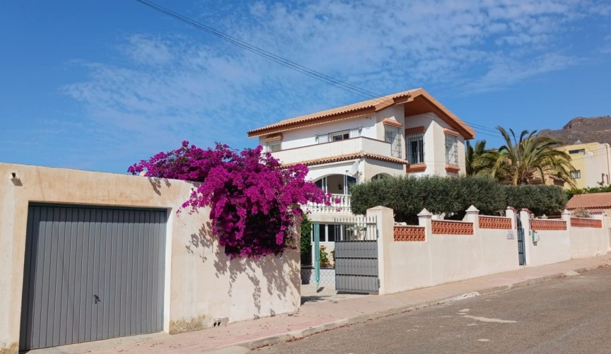 Resale - Villa -
Bolnuevo - Costa Calida