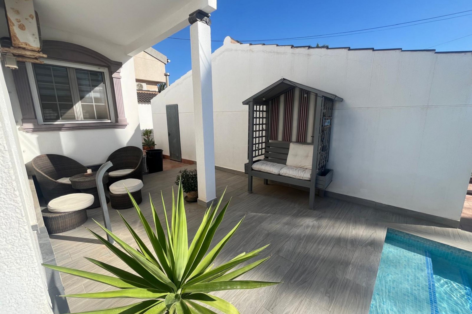 Resale - Villa -
Cabo Roig - Costa Blanca