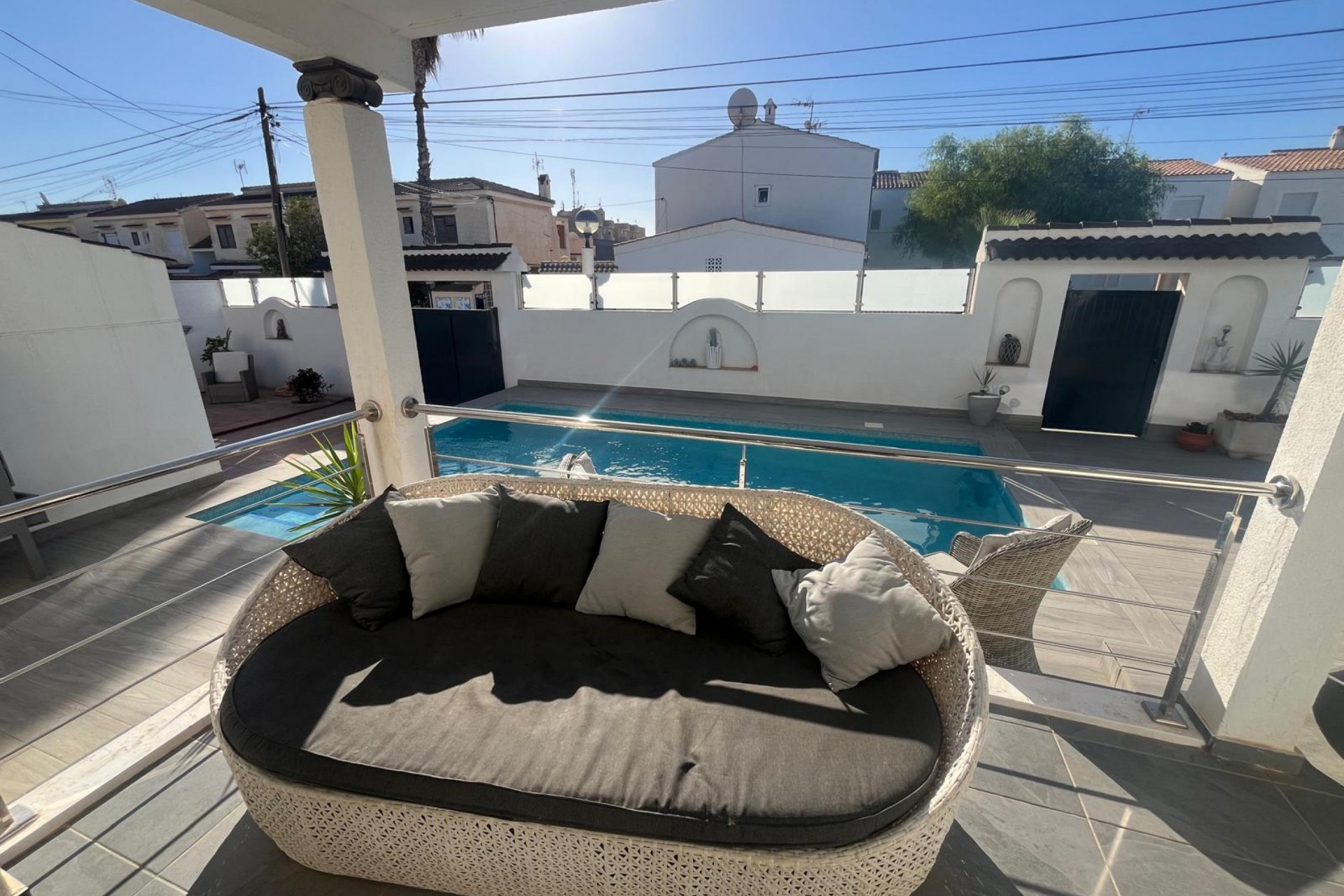 Resale - Villa -
Cabo Roig - Costa Blanca